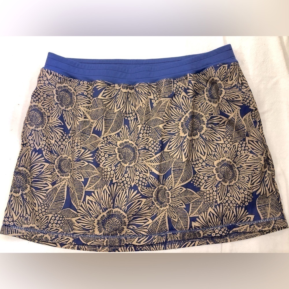 St. John's Bay Active Blue & Gold Floral Casual Athletic Skort Plus Size 1X